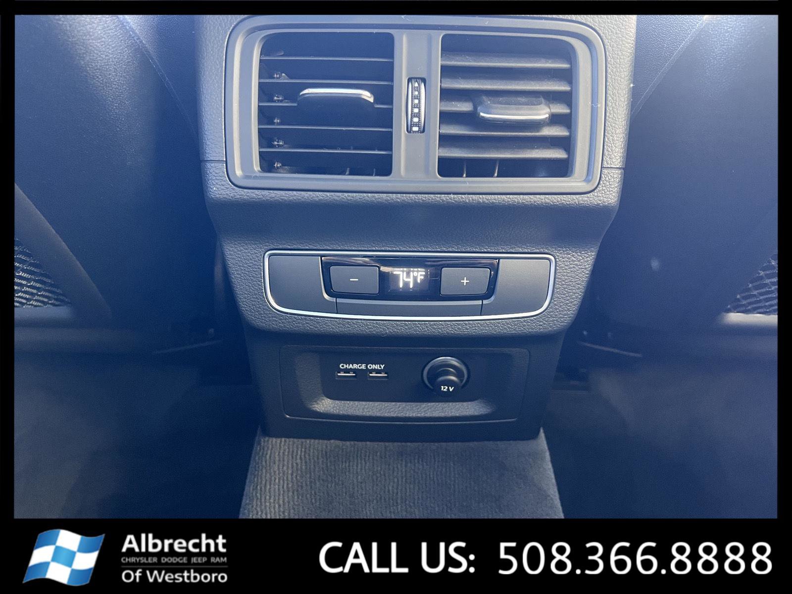 Used 2025 Audi Q5 2.0T Premium image 25