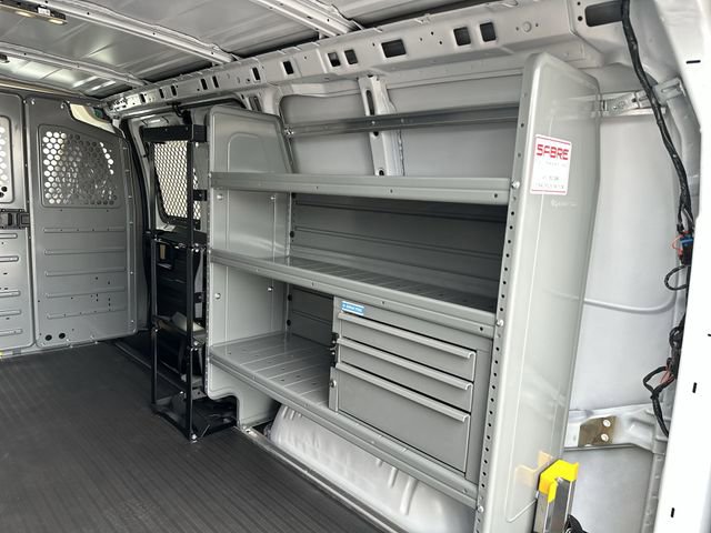 New 2025 GMC Savana 3500 w/ Driver Convenience Package image 29