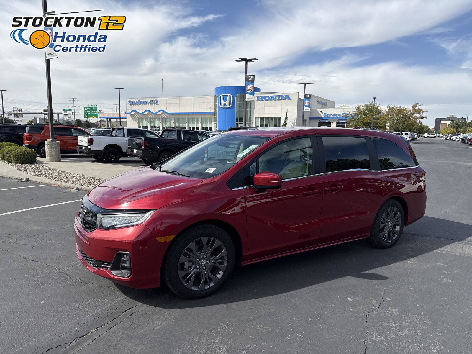 Used 2026 Honda Odyssey Touring image 1