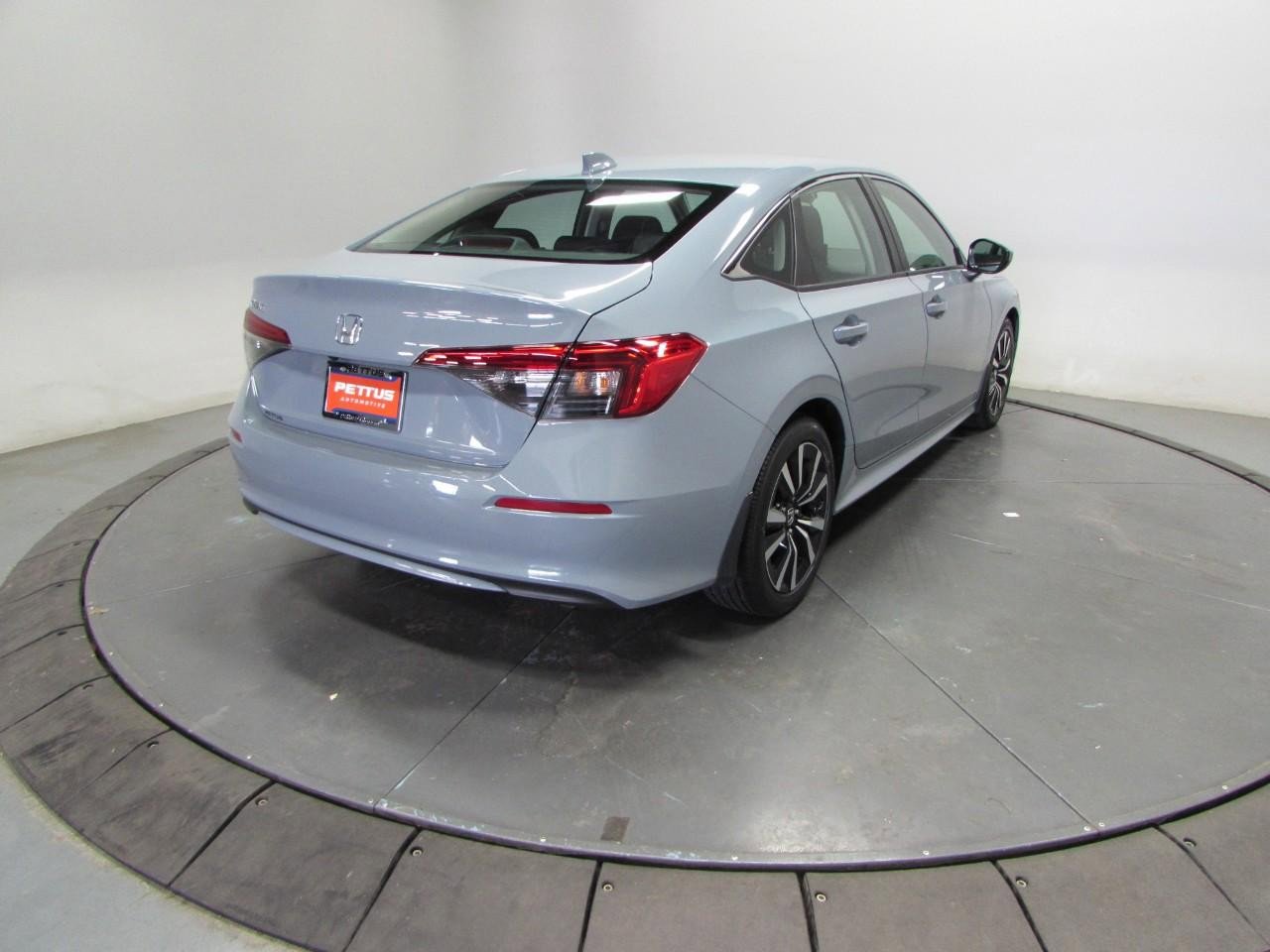 Used 2023 Honda Civic EX image 7