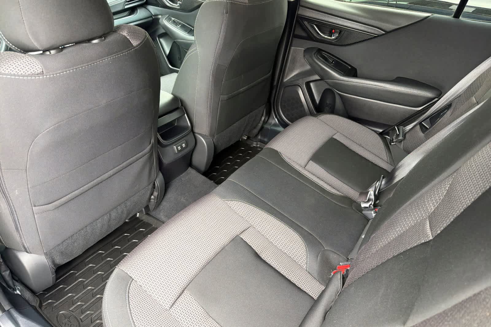 Used 2021 Subaru Outback Premium AWD/4WD image 4
