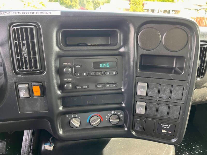 Used 2008 Chevrolet Kodiak C4500 2WD Regular Cab image 15