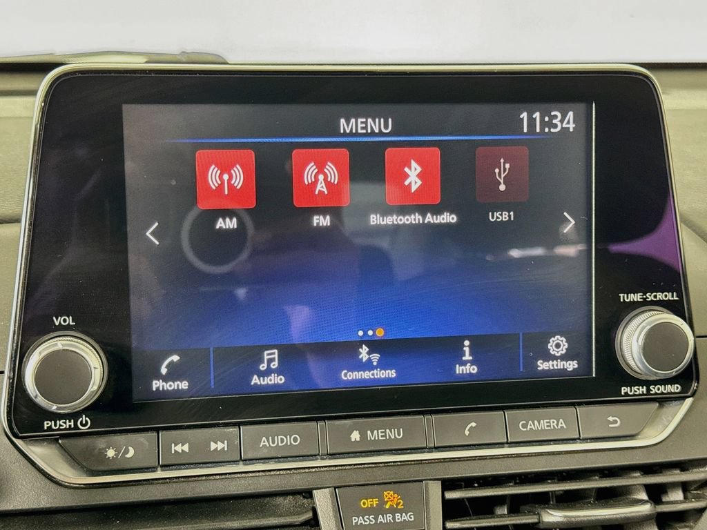 Used 2024 Nissan Altima 2.5 SV FWD image 26