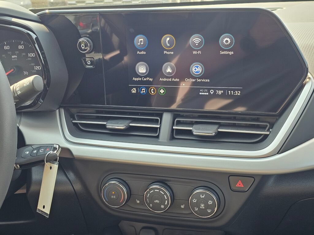 New 2026 Chevrolet Trax LS w/ LS Convenience Package FWD image 13