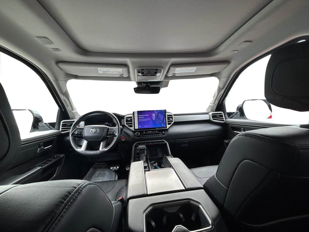 Used 2023 Toyota Sequoia Limited image 18