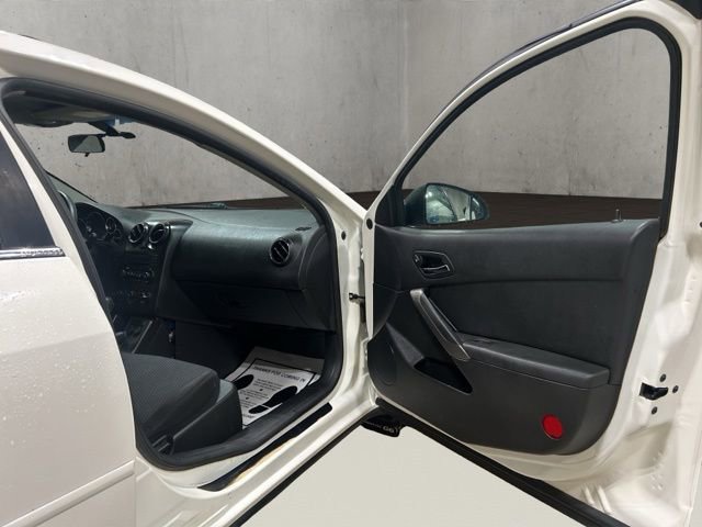Used 2005 Pontiac G6 Sedan w/ Premium Value Package image 18