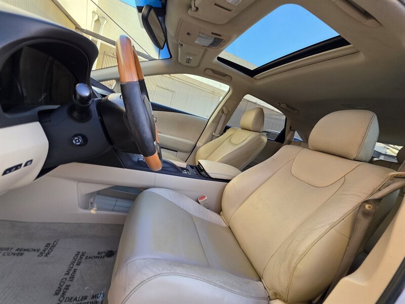 Used 2015 Lexus RX 450h FWD image 13