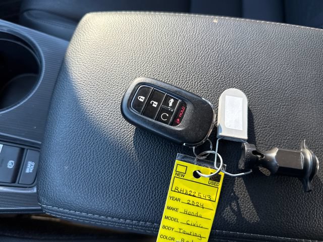 Certified 2024 Honda Civic Touring image 11