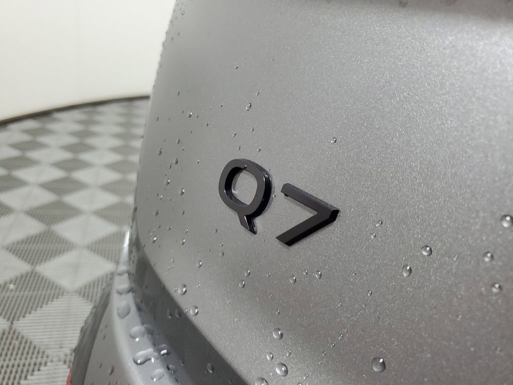 New 2026 Audi Q7 2.0T Premium AWD/4WD image 8