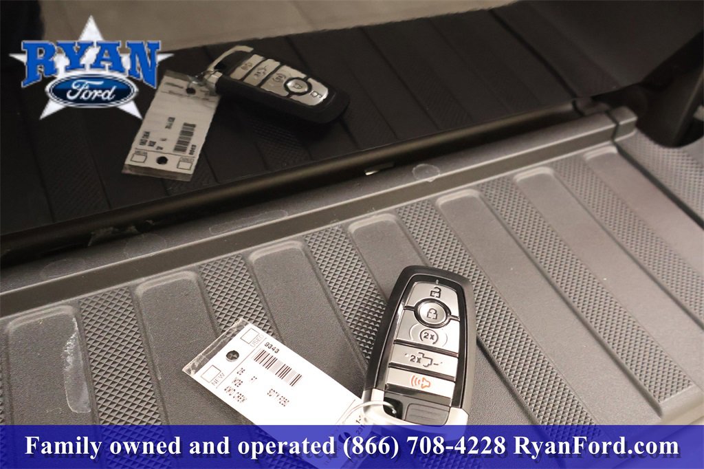 New 2026 Ford F250 Lariat w/ Tremor Off-Road Package image 43