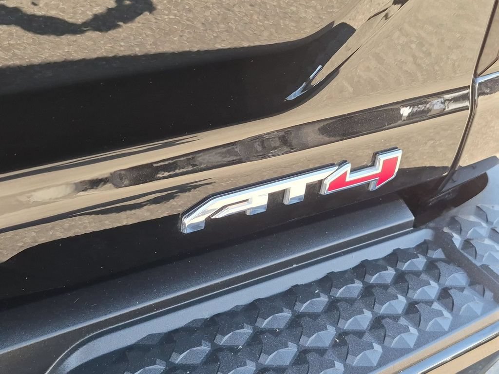 Used 2025 GMC Canyon AT4 AWD/4WD image 24