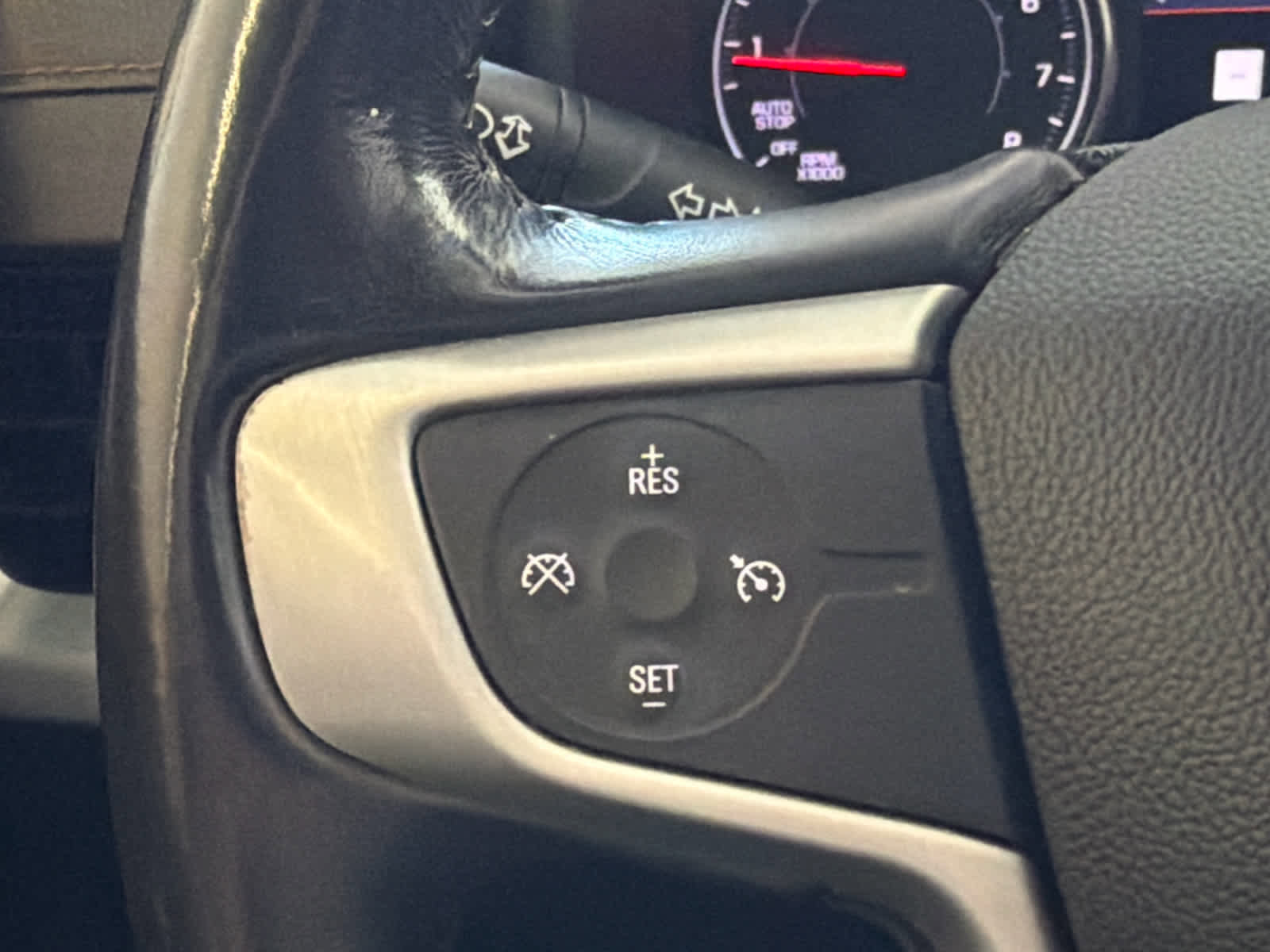 Used 2019 GMC Terrain SLE w/ Driver Convenience Package FWD image 34