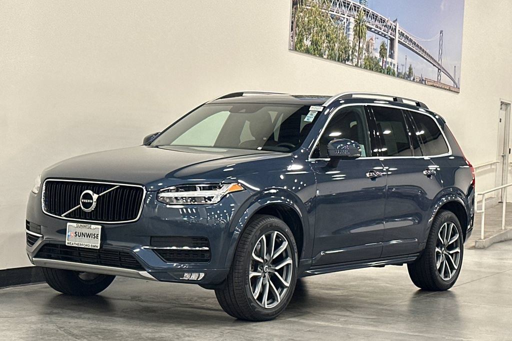 Used 2019 Volvo XC90 T6 Momentum w/ Protection Package Premier AWD/4WD image 8