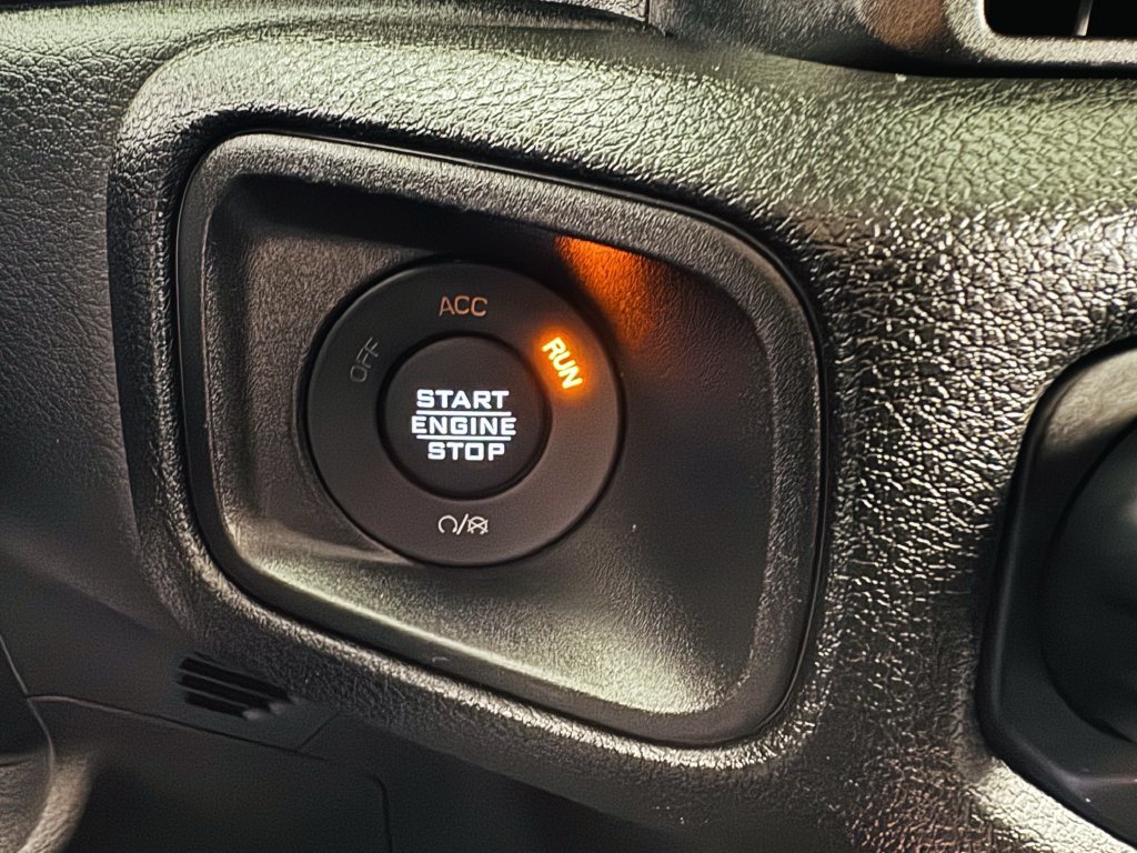 Used 2026 Jeep Wrangler Unlimited Sport AWD/4WD image 13