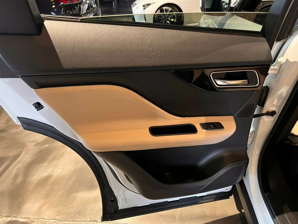 Used 2019 Jaguar F-PACE Premium image 23