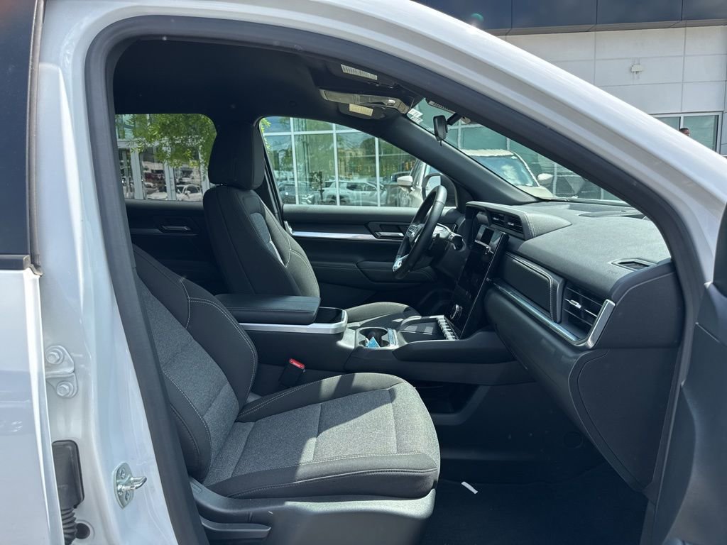 Used 2025 GMC Terrain Elevation AWD/4WD image 18