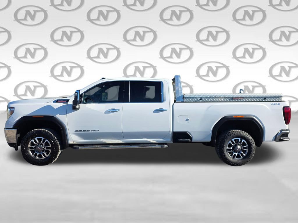 Used 2023 GMC Sierra 3500 SLT w/ SLT Convenience Package AWD/4WD image 10
