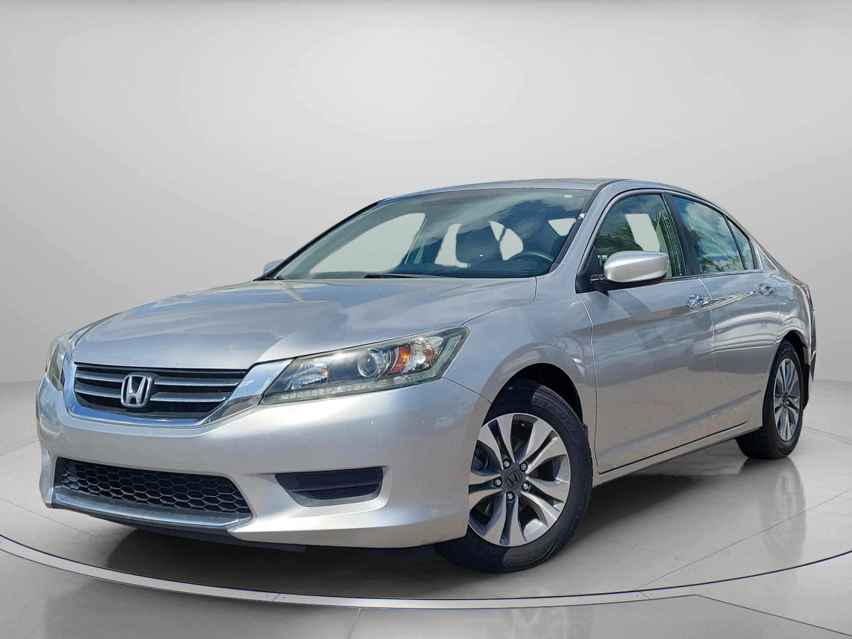 Used 2014 Honda Accord LX image 2