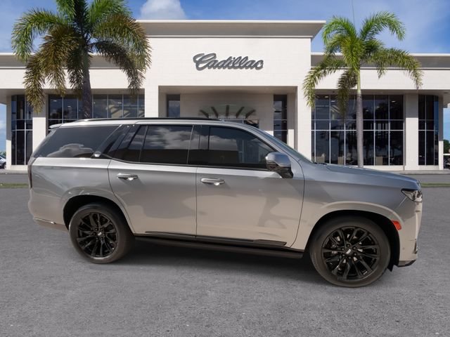 Certified 2023 Cadillac Escalade Sport Platinum w/ LPO, ONYX Package AWD/4WD image 17