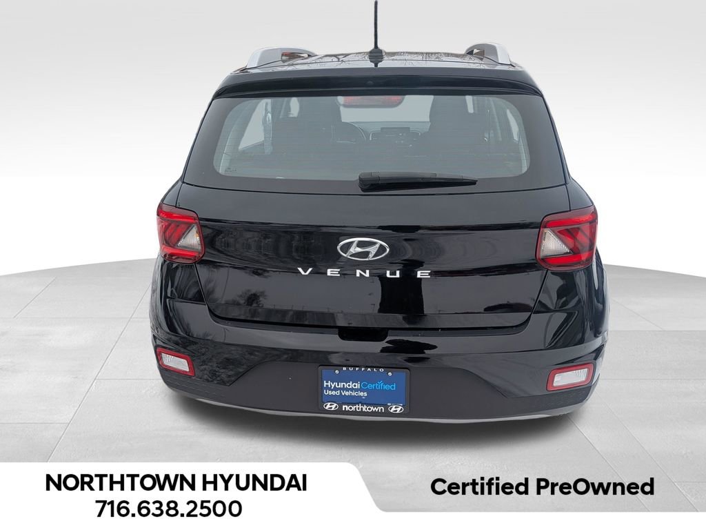 Certified 2023 Hyundai Venue SEL w/ Cargo Package image 15