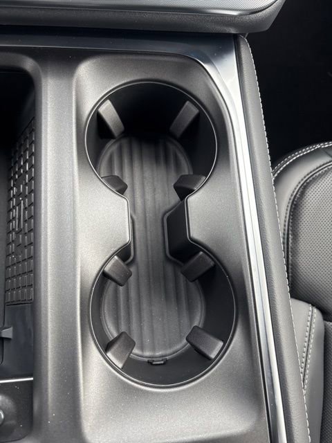 New 2025 Ford Expedition Platinum w/ Stealth Performance Package image 27