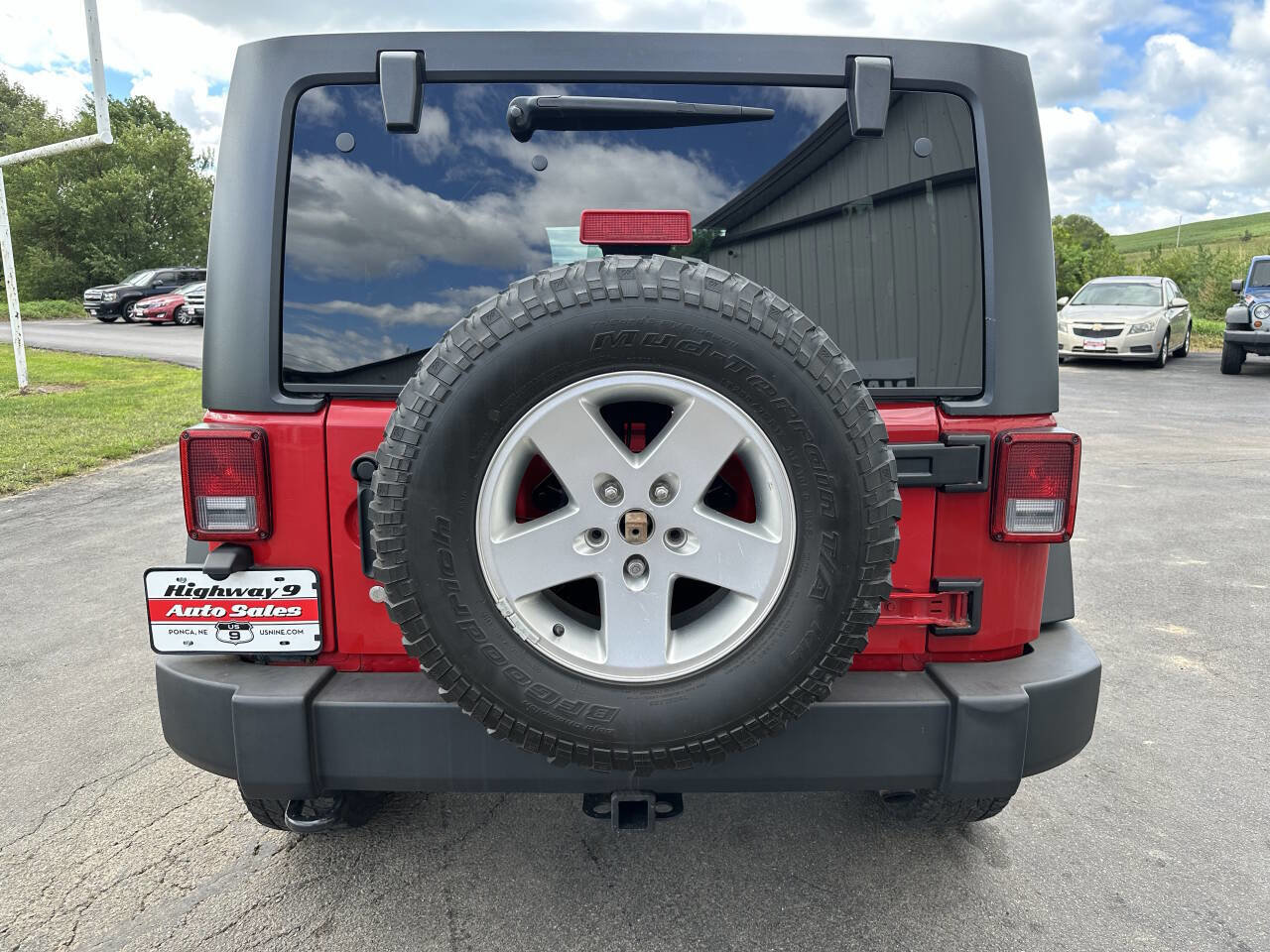 Used 2011 Jeep Wrangler Unlimited Sport image 5
