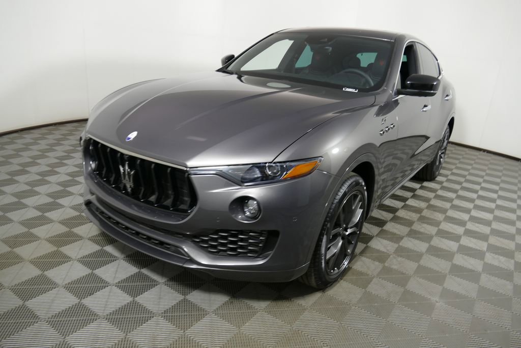 Used 2024 Maserati Levante GT Ultima AWD/4WD image 25