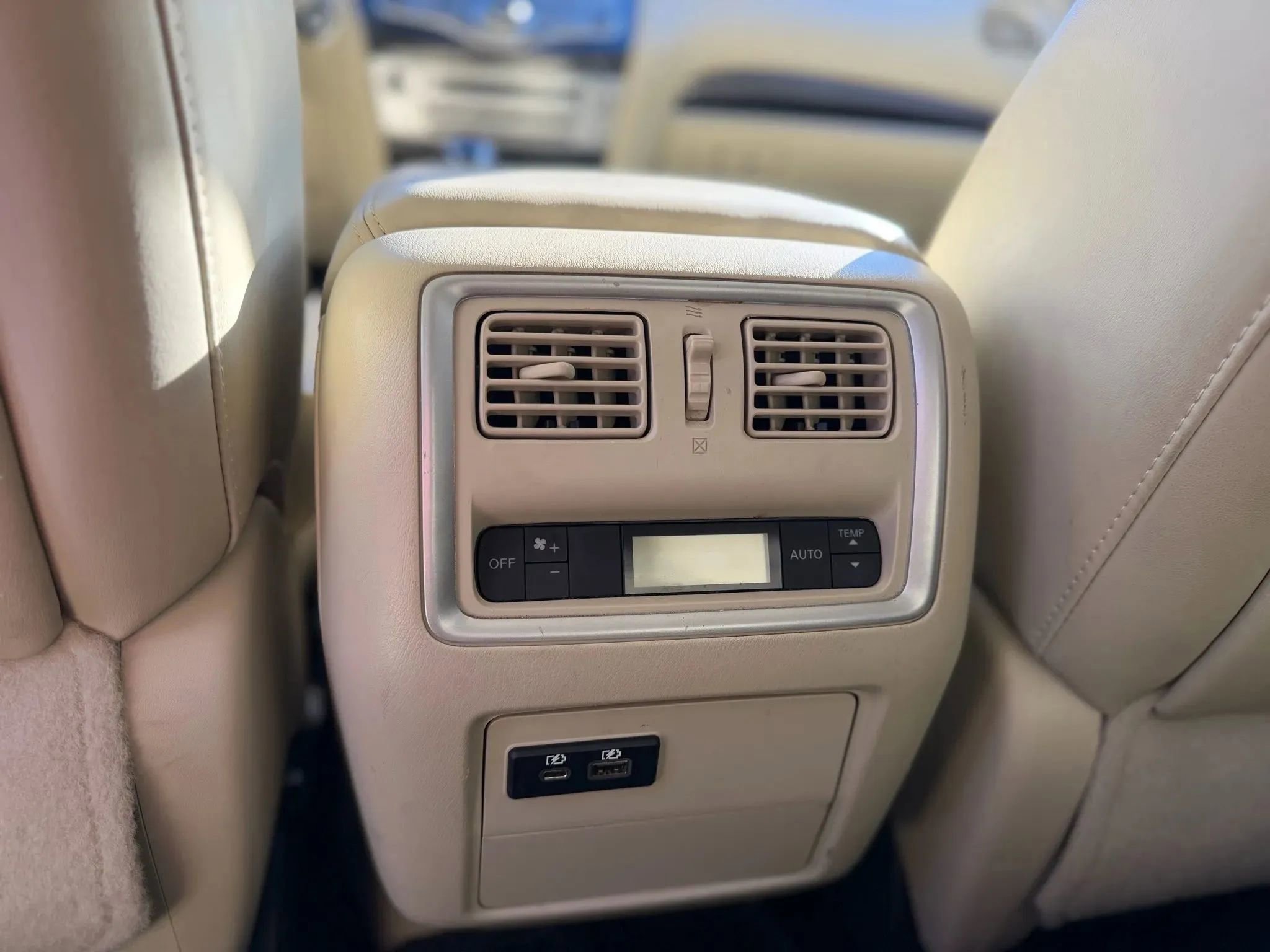 Used 2019 INFINITI QX60 Luxe w/ Essential Package image 20