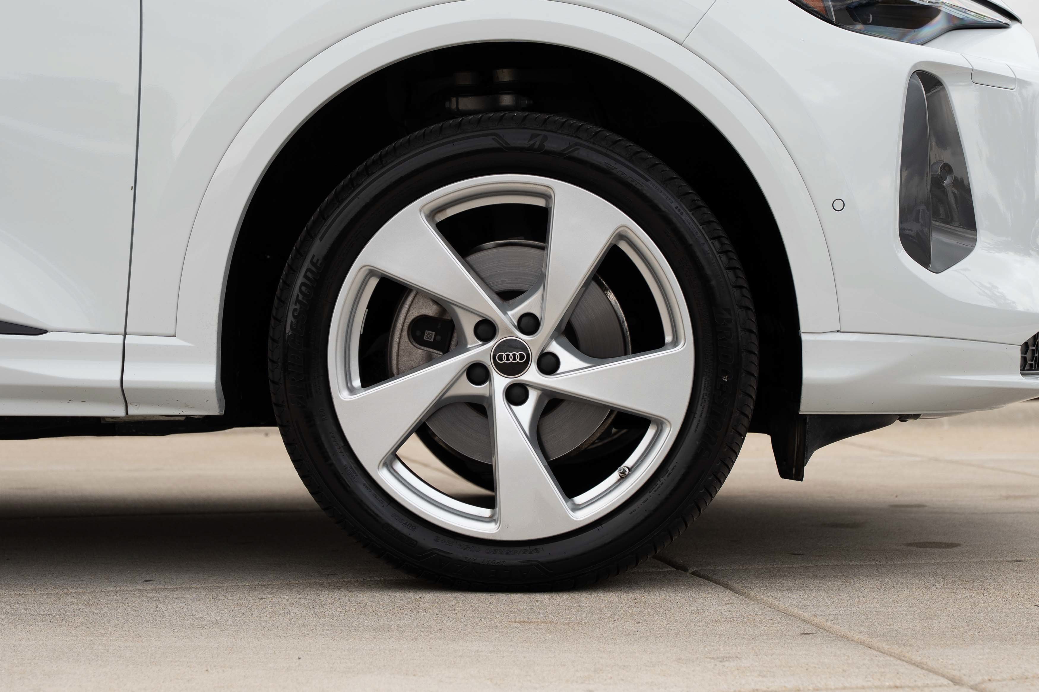 Certified 2025 Audi Q5 Premium AWD/4WD image 28