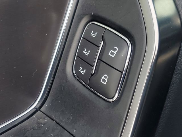 Used 2025 Ford F150 Platinum w/ Equipment Group 702A High image 17