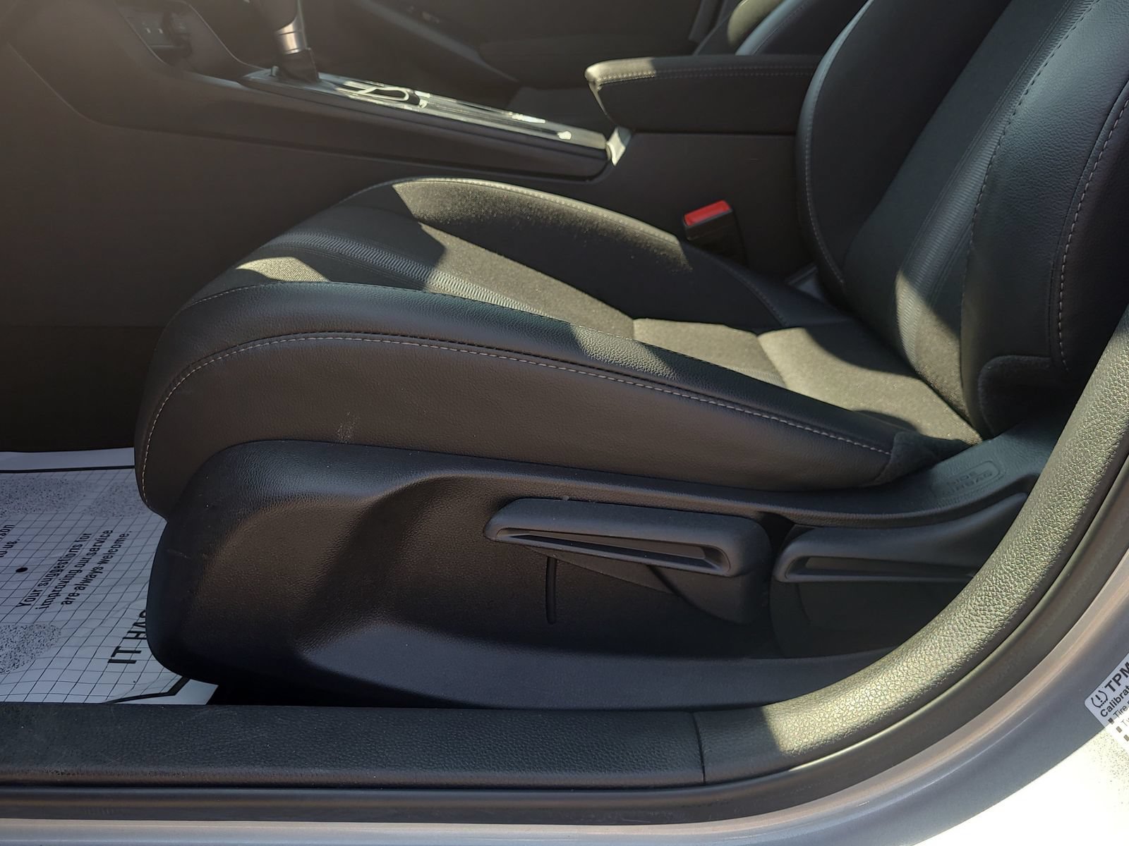 Certified 2025 Honda Civic Sport image 22
