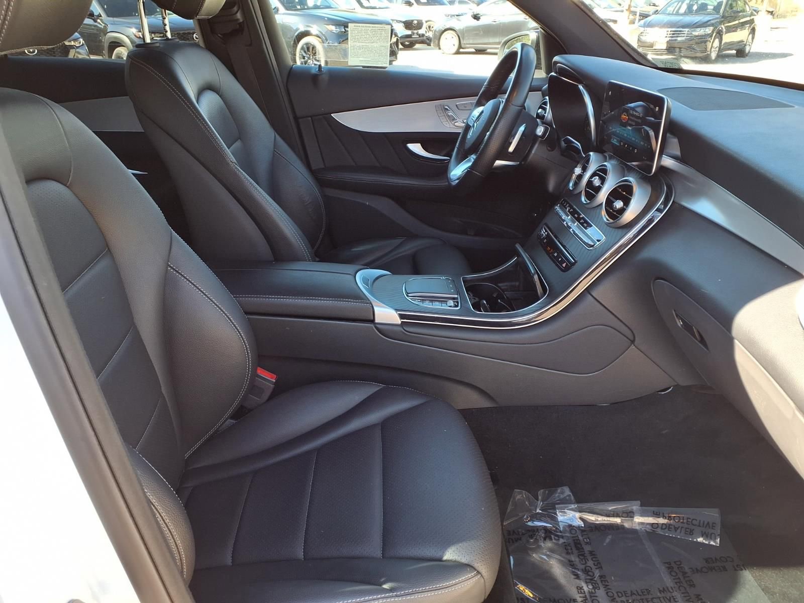 Used 2022 Mercedes-Benz GLC 300 image 23