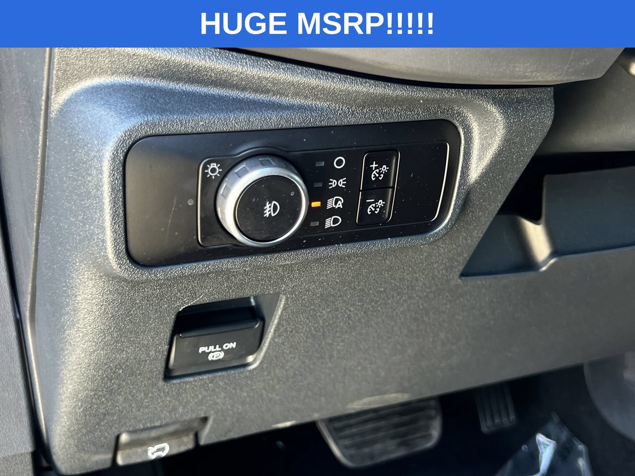 Used 2025 Ford Bronco Badlands w/ Sasquatch Package AWD/4WD image 11