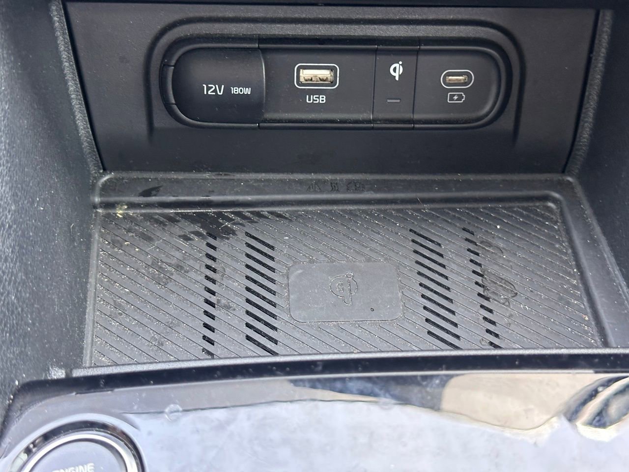 Used 2025 Kia Sportage EX image 30