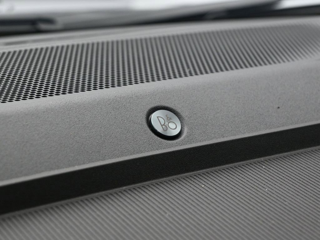 New 2025 Ford F150 Lightning Platinum w/ Dark Elements Package image 22