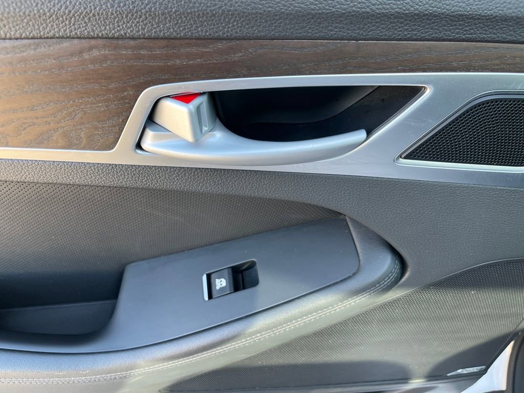 Used 2015 Hyundai Genesis 3.8 w/ Option Group 02 image 54