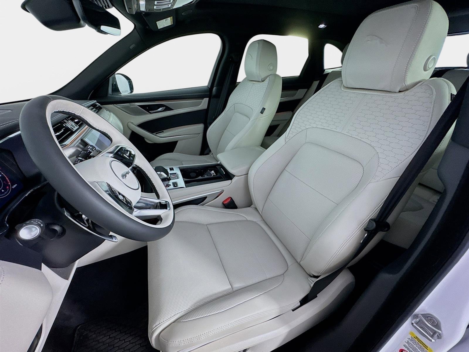 New 2026 Jaguar F-PACE R-Dynamic S AWD/4WD image 11