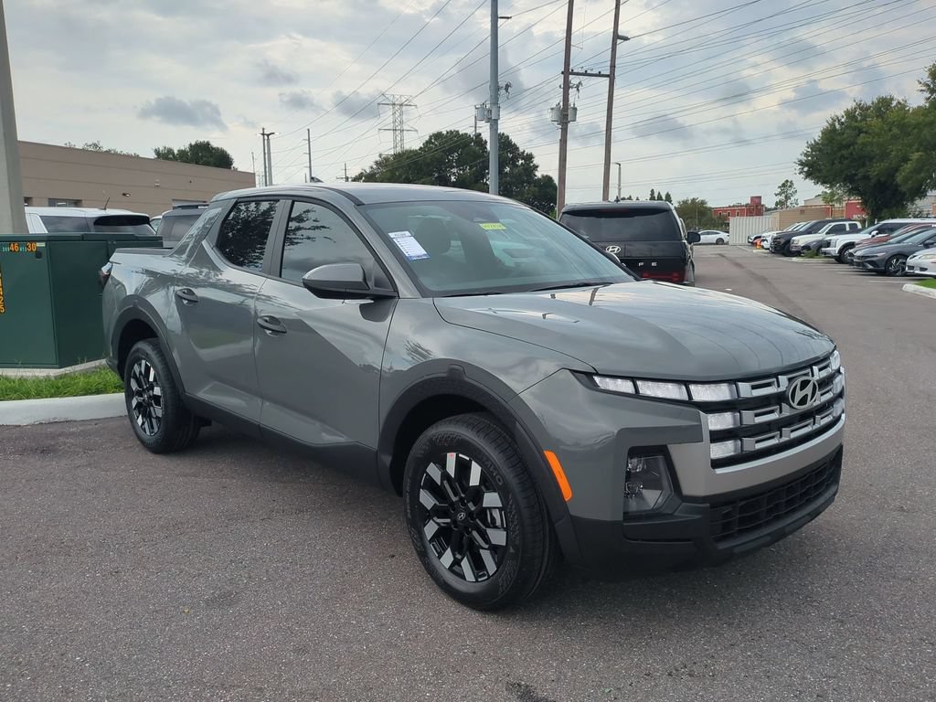 New 2027 Hyundai Santa Cruz SE FWD image 2