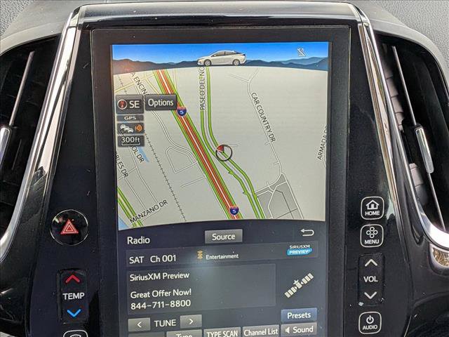 Used 2017 Toyota Prius Prime Advanced w/ Preferred Accessory Package FWD image 15