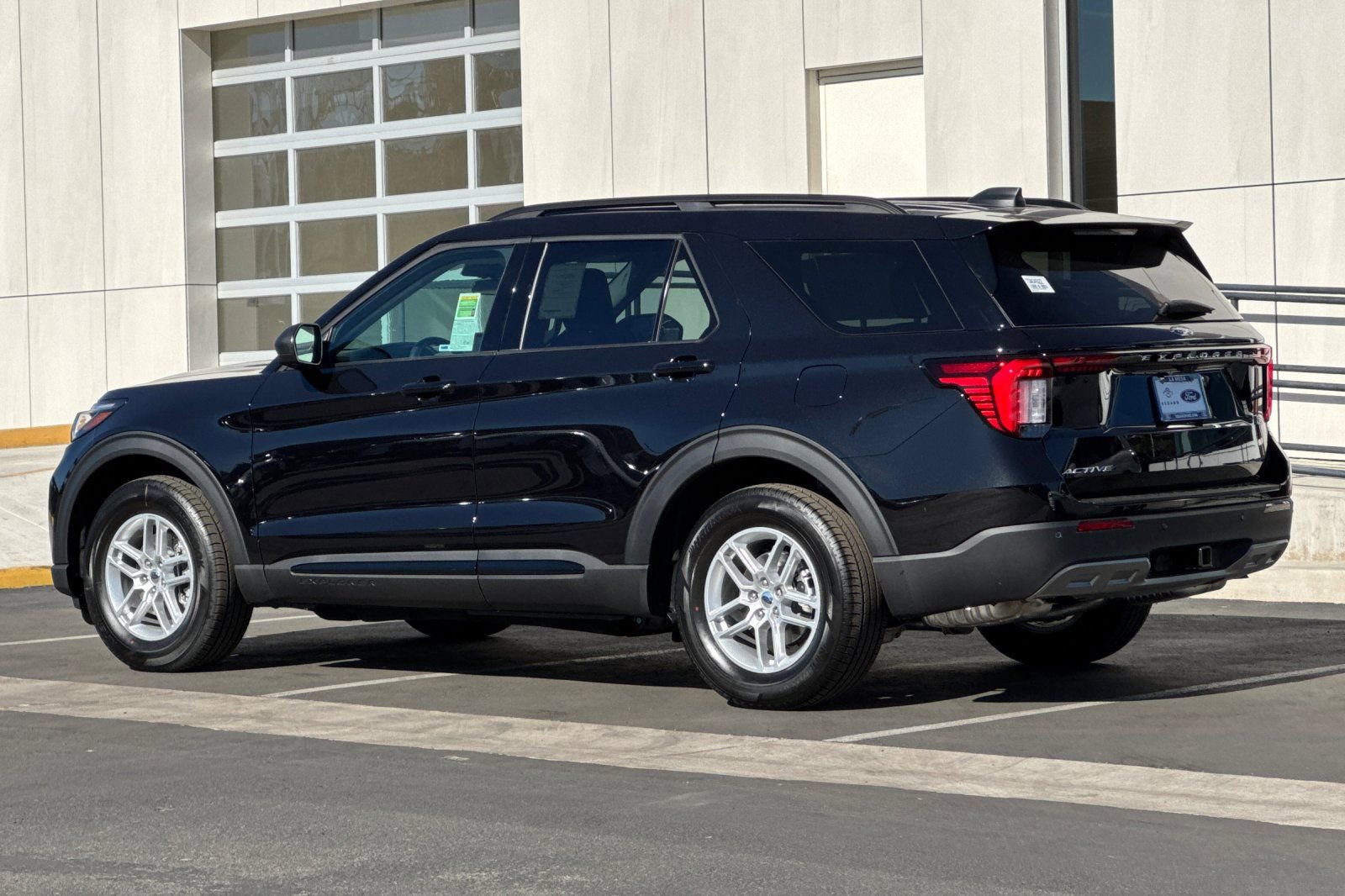 New 2026 Ford Explorer Active w/ Active Comfort Package image 5