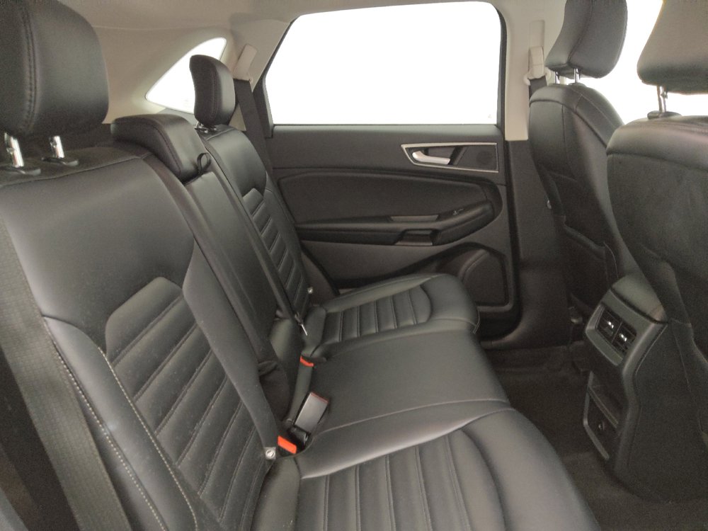 Used 2024 Ford Edge SEL image 19