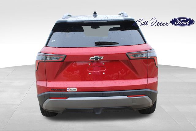 Used 2026 Chevrolet Equinox LT w/ Midnight Edition FWD image 6
