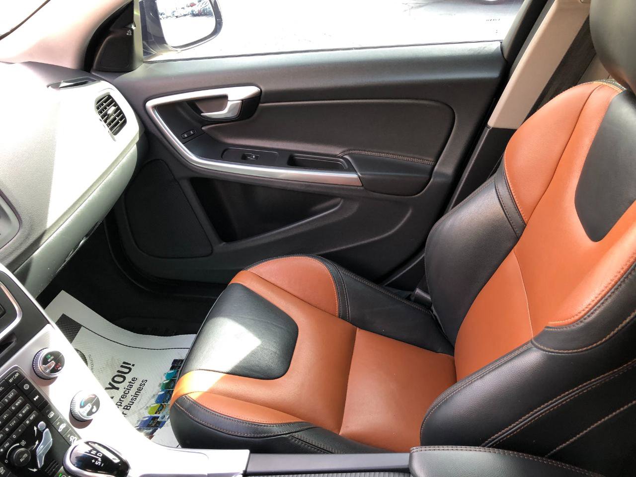 Used 2017 Volvo V60 T5 Cross Country w/ Convenience Package image 26