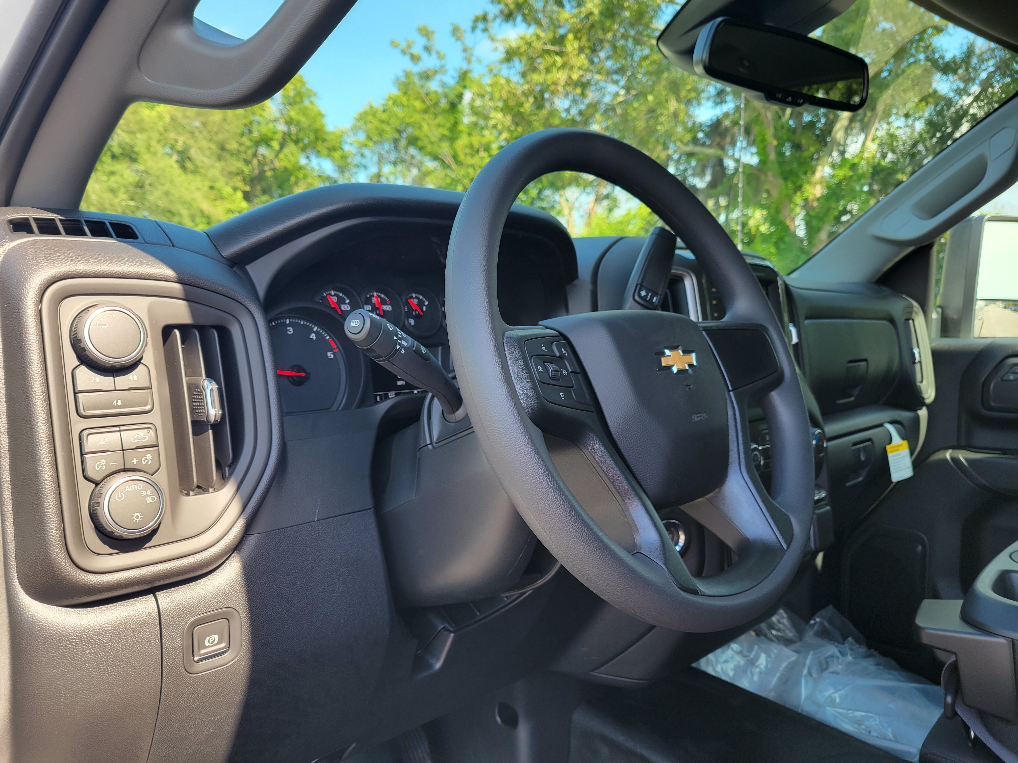 New 2026 Chevrolet Silverado 2500 W/T AWD/4WD image 28
