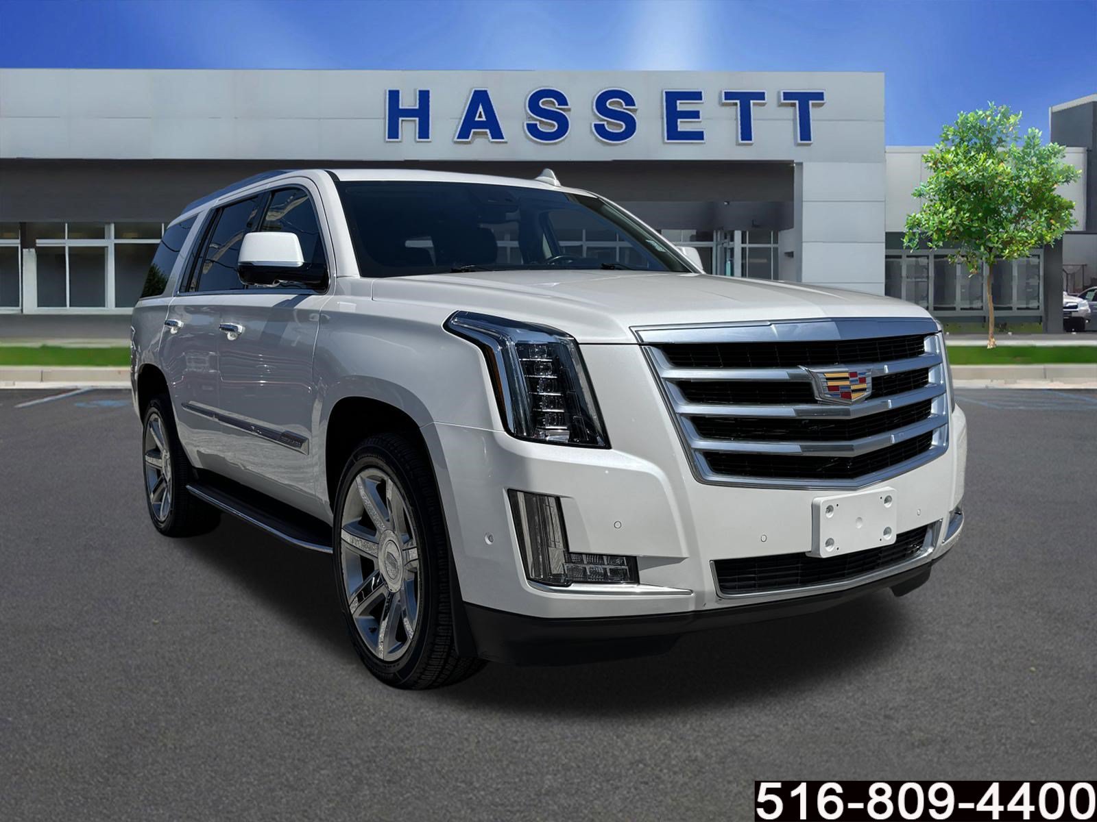 Used 2020 Cadillac Escalade Luxury AWD/4WD image 1