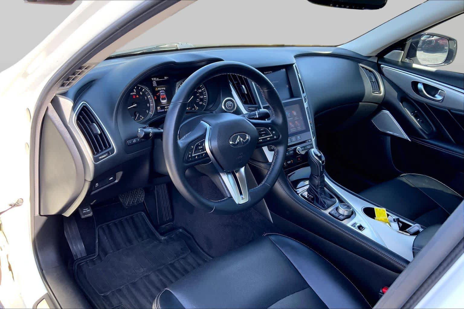 Used 2023 INFINITI Q50 Luxe w/ Cargo Package RWD image 16
