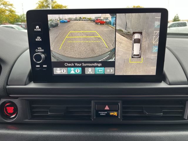Used 2025 Honda Pilot TrailSport image 25