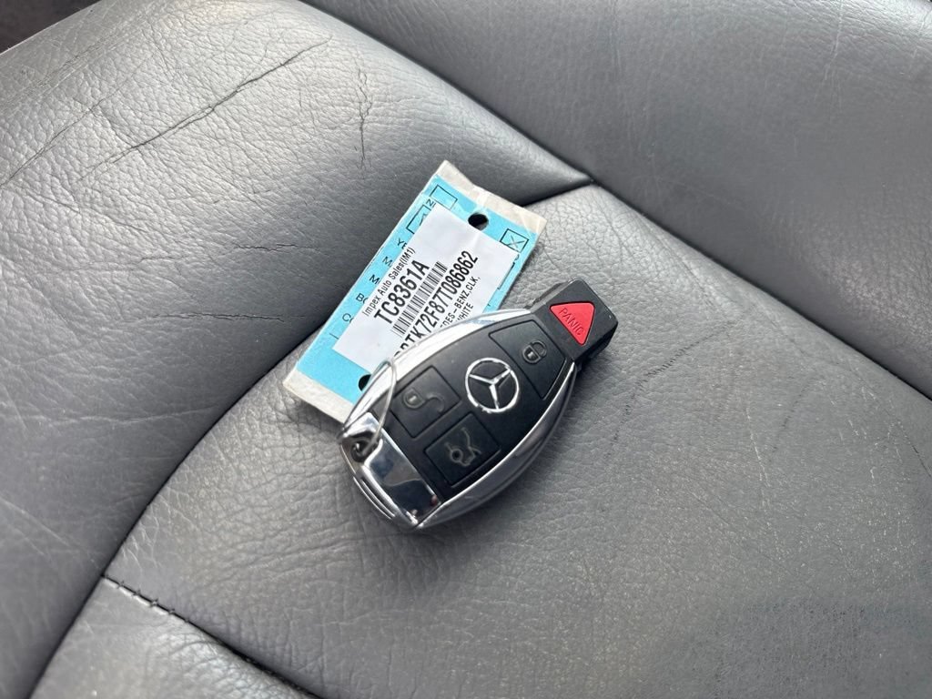 Used 2007 Mercedes-Benz CLK 550 Cabriolet image 19