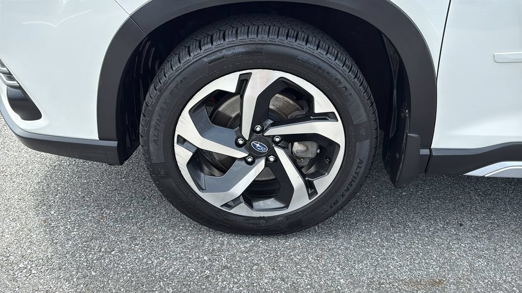 Certified 2023 Subaru Forester Touring AWD/4WD image 10
