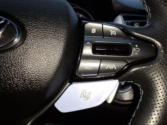 Used 2022 Hyundai Veloster N image 24